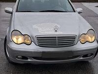 Gebraucht Mercedes C220 Elegance 143 PS (105 kW) 2001 Limousine