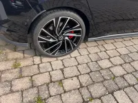 Second-hand VW Golf VIII Black Edition 245 CP (180 kW) 2022 Negru Hatchback