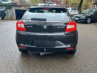 Usado Suzuki Baleno Basic 90 HP (66 kW) 2017 Preto Citadino