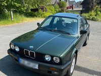 Gebraucht BMW 318 118 PS (86 kW) 1988 Grün Limousine