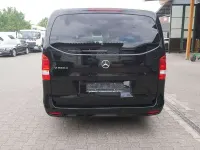 Gebraucht Mercedes V220 Edition 163 PS (119 kW) 2023 Schwarz Van / Kleinbus