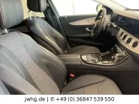 Usado Mercedes E220 Avantgarde 200 CV (147 kW) 2023 Gris Berlina