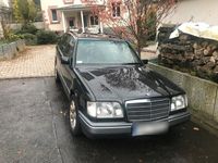 Gebraucht Mercedes 300 147 PS (108 kW) 1994 Schwarz Kombi