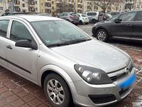 Gebraucht Opel Astra 105 PS (77 kW) 2004 Silber Kombi