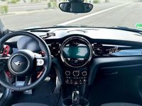 Gebraucht Mini John Cooper Works 231 PS (169 kW) 2022 Grün Kleinwagen