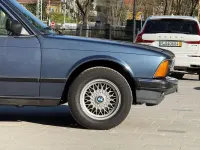 Gebraucht BMW 745 252 PS (185 kW) 1986 Blau Limousine