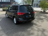 Gebraucht VW Touran 150 PS (110 kW) 2016 Schwarz Van / Kleinbus