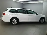 Gebraucht VW Passat Business 150 PS (110 kW) 2023 Weiß Kombi