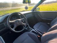 Gebraucht Audi 80 115 PS (84 kW) 1993 Grau Kombi