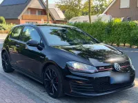 Gebraucht VW Golf VII GTI 220 PS (161 kW) 2015 Schwarz Limousine