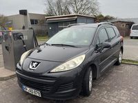 Gebraucht Peugeot 207 Premium 95 PS (69 kW) 2011 Schwarz Kombi