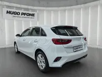 Gebraucht Kia Ceed Vision 101 PS (74 kW) 2025 Weiß Kleinwagen