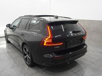 Gebraucht Volvo V60 Ultimate 197 PS (144 kW) 2023 Schwarz Kombi