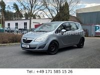 Gebraucht Opel Meriva Edition 101 PS (74 kW) 2012 Silber Van / Kleinbus