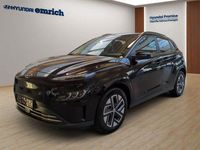 Gebraucht Hyundai Kona Basis 100 kW (136 PS) 2023 Schwarz SUV