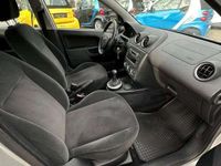 gebraucht Ford Fiesta 1.4 16V Ghia Automatik | 5-Türer! | Klima