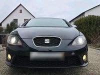 Usado Seat Leon FR 211 HP (155 kW) 2012 Preto Sedan