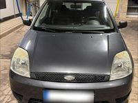Gebraucht Ford Fiesta 60 PS (44 kW) 2005 Grau Kleinwagen