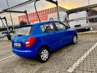 Gebraucht Skoda Fabia 60 PS (44 kW) 2009 Blau Kleinwagen