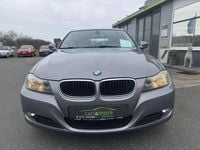 Gebraucht BMW 318 143 PS (105 kW) 2010 Spacegrau Kombi