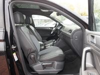 gebraucht VW Tiguan Allspace 2.0 TSI DSG 4M 245PS R-LINE PANO AHK HuD IQ.LIGHT