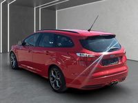 Second-hand Ford Focus ST 250 CP (183 kW) 2012 Roșu Break