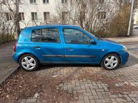 Gebraucht Renault Clio II 75 PS (55 kW) 2004 Blau Kleinwagen