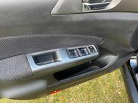 Gebraucht Subaru Forester 147 PS (108 kW) 2011 Schwarz SUV