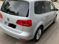 Gebraucht VW Touran Style 140 PS (102 kW) 2011 Silber Van / Kleinbus