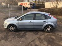 gebraucht Ford Focus Futura 1,6 Klima AHK Servo 5Türig Kein Tüv