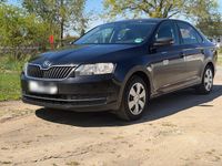 Usata Skoda Rapid 105 CV (77 kW) 2017 Nero Utilitaria
