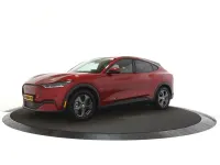 Gebraucht Ford Mustang Mach-E 216 kW (294 PS) 2021 Rot SUV