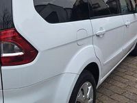 Gebraucht Ford Galaxy Ambiente 146 PS (107 kW) 2012 Weiß Van / Kleinbus
