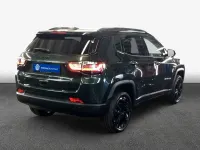 Uusi Jeep Compass North 179 HP (131 kW) 2025 Vihreä Katumaasturi