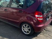 Gebraucht Mercedes A150 Classic 95 PS (69 kW) 2004 Rot Van / Kleinbus