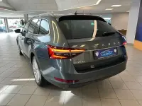 Gebraucht Skoda Superb Style 150 PS (110 kW) 2019 Grau Kombi