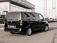 Gebraucht Mercedes Vito 237 PS (174 kW) 2025 Obsidianschwarz metallic Van