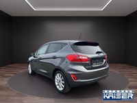 Gebraucht Ford Fiesta Titanium 101 PS (74 kW) 2017 Grau Limousine
