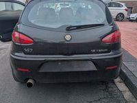 Gebraucht Alfa Romeo 147 Distinctive 120 PS (88 kW) 2004 Schwarz Kleinwagen