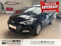Gebraucht Hyundai i20 GO! 75 PS (55 kW) 2017 Schwarz Limousine
