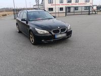 Gebraucht BMW 525 197 PS (144 kW) 2008 Schwarz Kombi