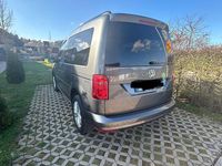 Gebraucht VW Caddy Comfortline 125 PS (91 kW) 2018 Grau Van / Kleinbus