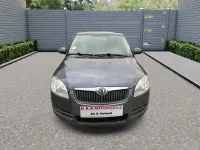 Gebraucht Skoda Fabia Family 60 PS (44 kW) 2012 Grau Limousine