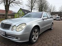 Gebraucht Mercedes E500 Avantgarde 306 PS (225 kW) 2005 Silber Kombi