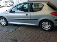 Gebraucht Peugeot 206 60 PS (44 kW) 2001 Grau