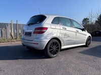 Gebraucht Mercedes B180 109 PS (80 kW) 2007 Van / Kleinbus