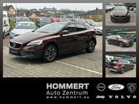 Gebraucht Volvo V40 CC Momentum 150 PS (110 kW) 2016 Rich java (metallic) Kombi