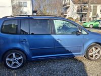Gebraucht VW Touran 140 PS (102 kW) 2012 Blau Van / Kleinbus