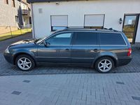 Second-hand VW Passat 131 CP (96 kW) 2000 Negru Break