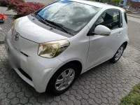 Gebraucht Toyota iQ 68 PS (50 kW) 2009 Weiß Kleinwagen